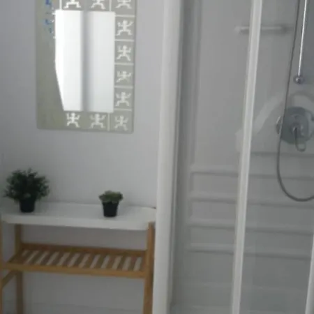 Apartment House Penthouse *